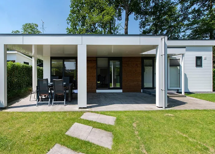 90, gelegen aan het natuurmonument de Kampina - Recreational Only